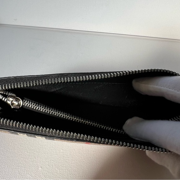 Burberry Elmore Vintage Check Plaid Wallet Authentic - Picture 11 of 16